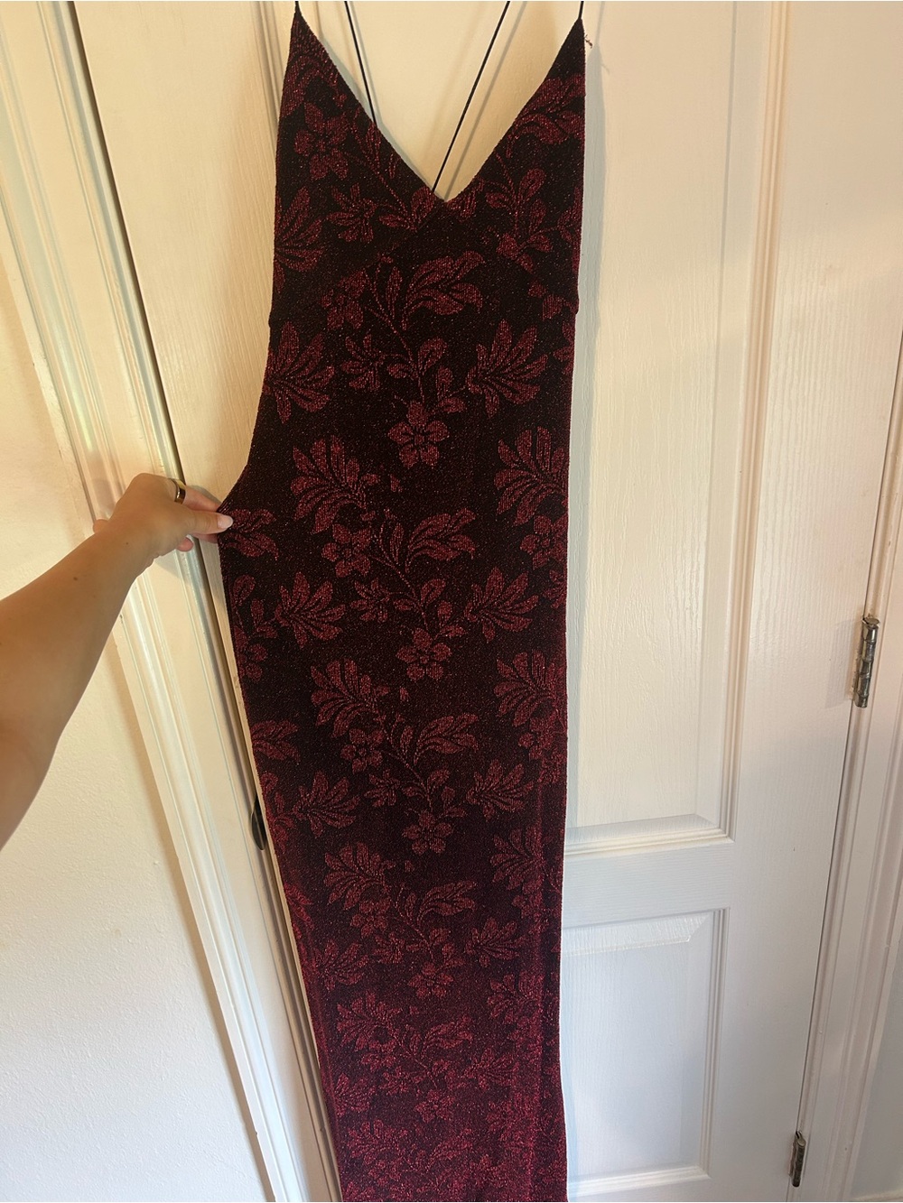 House of Harlow x REVOLVE Spaghetti Strap Burgundy Floral Velvet Maxi Dress - Picture 4 of 7